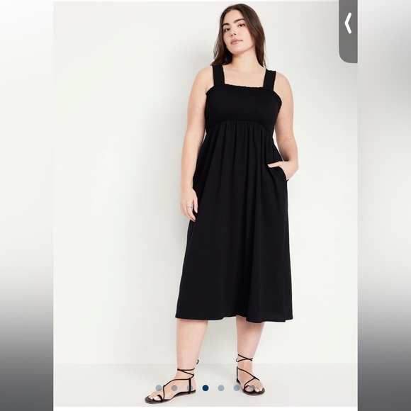 Black Sundress with Pockets - Picture 1 of 3